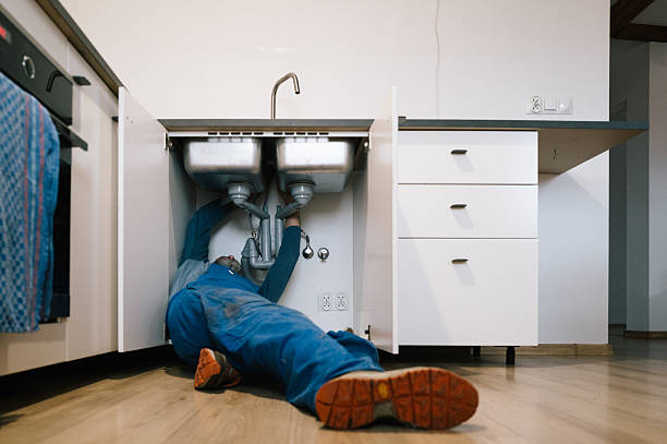 Professional Drain Cleaning technician working in Weeping Water, NE